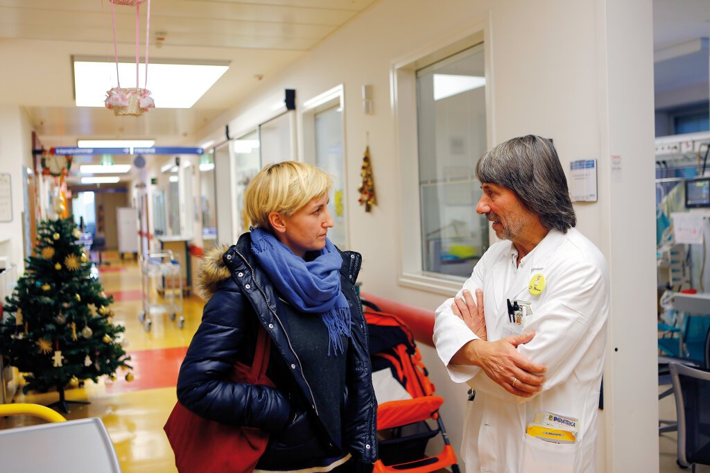 Sich getraut, in Pension zu gehen: Hubert Messner hat sein Büro im Bozner Spital geräumt, Alexandra Aschbacher hat die Geschichte dieses ungewöhnlichen Menschen aufgeschrieben. Foto: Alexander Alber