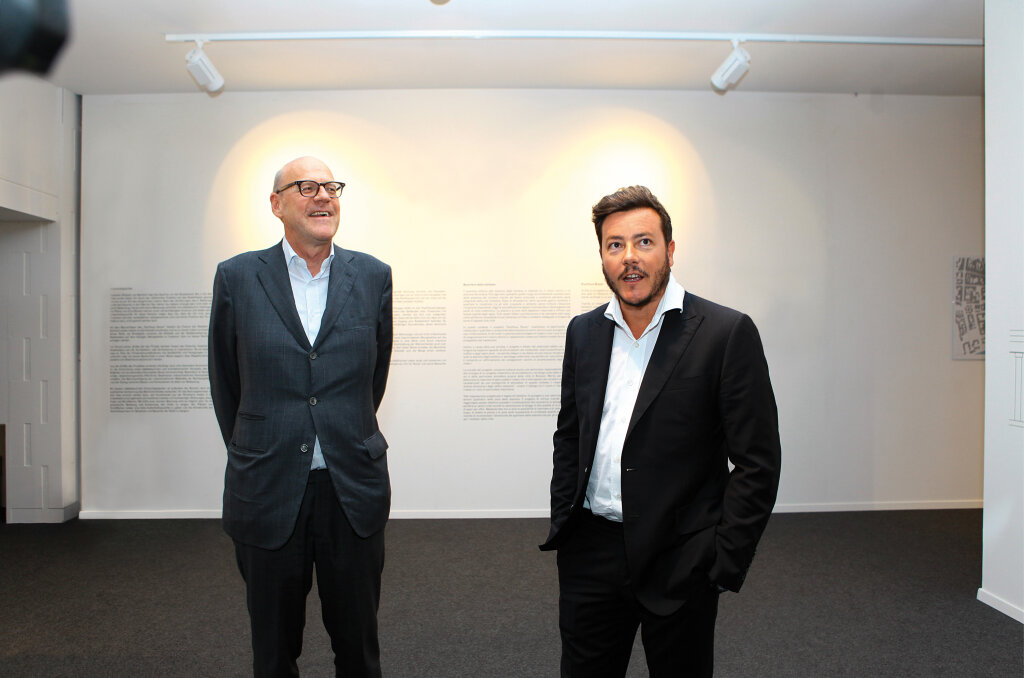 Der Innsbrucker Investor René Benko (41, im Bild rechts) und sein Bozner Statthalter Heinz Peter Hager (59): „Ein Weltstar braucht eine Bleibe von entsprechendem Format.“ Foto: Alexander Alber