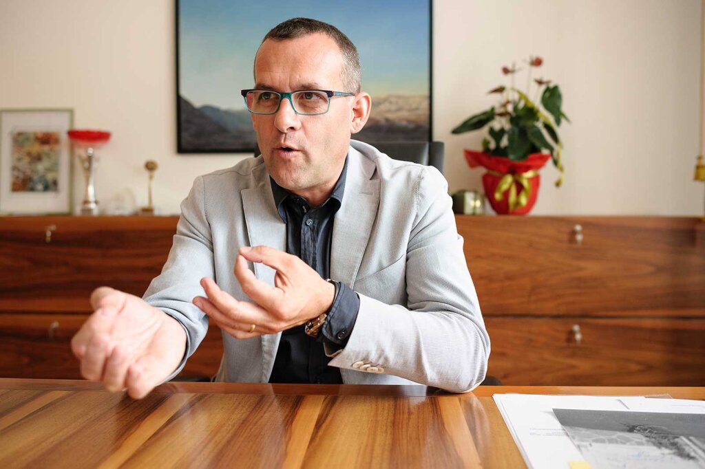 „Meine Kandidatur sorgt für Aufregung. Das ist ein gutes Zeichen“: Der Leiferer Bürgermeister Christian Bianchi. Foto: Ludwig Thalheimer