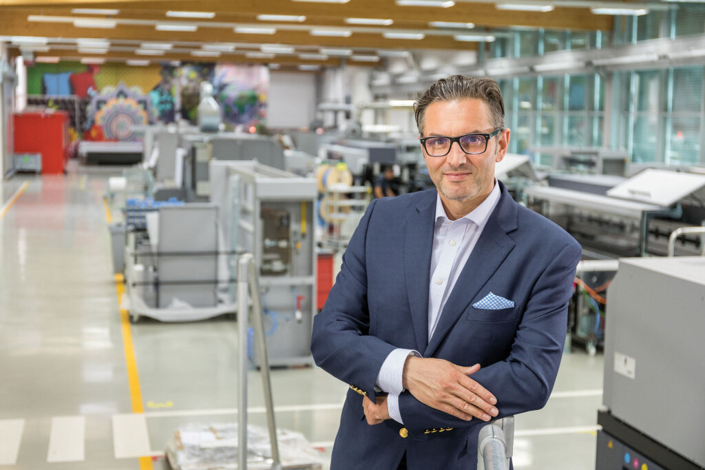 „Die Situation beschäftigt uns. Vor allem menschlich“, sagt Durst-Chef Christoph Gamper. Foto: Durst Group