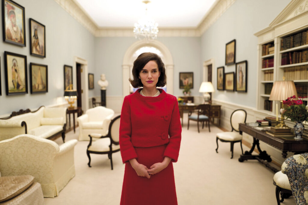 Mit der Figur verschmolzen: Natalie Portman als Jackie Kennedy in einem Film, der viele heutige Themen berührt. Foto: Archiv