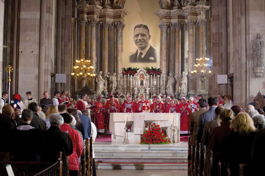 Seligsprechung von Josef Mayr-Nusser im Bozner Dom: Zwei Stunden lang das volle Programm. Foto: Diözese Bozen-Brixen/Presseamt