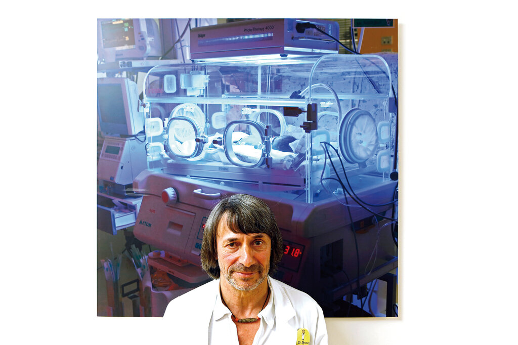 Hubert Messner, ehemaliger Primar der Neonatologie und Neugeborenenintensivstation Bozen: „Ich habe gelernt: Das Sterben ist etwas anderes als das Totsein. Das Sterben gehört noch zum Leben, der Tod nicht mehr.“ Foto: Alexander Alber