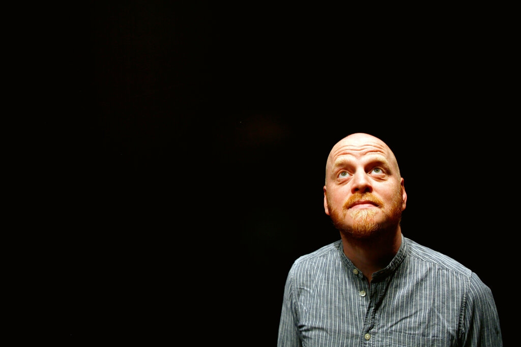 Hannes Perkmann, bald 40, spielt im Moment für die VBB am Bozner Stadttheater: „War nicht prädestiniert für das Theater.“ Foto: Alexander Alber