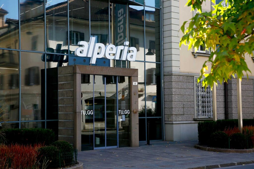 Alperia-Sitz in Bozen: 32 Millionen Euro werden an die Gesellschafter ausgeschüttet. Foto: Alexander Alber