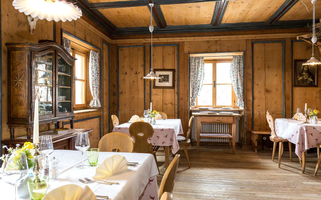 Traditionsgasthaus in Aldein: Blick in die Stube der „Krone“ Foto: Archiv