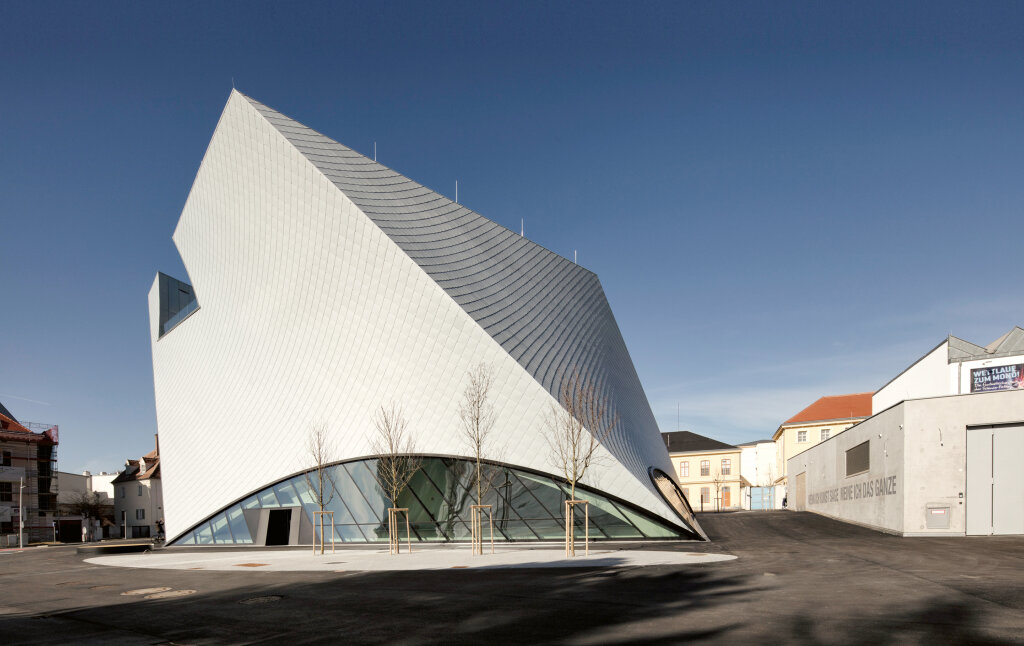 Kulturelles Zeichen in Zeiten, in denen Museen ausgetrocknet werden: Neues Museum in Krems in unmittelbarer Nähe zur Altstadt. Foto: Landesgalerie Niederösterreich