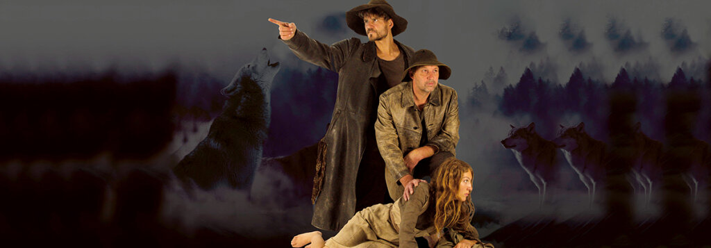 „Die Wölfe“ nennt sich die aktuelle Produktion der Meraner Festspiele. ff hat darauf verzichtet, die Inszenierung zu besprechen. Weil die Verantwortlichen eigene Vorstellungen von Theaterkritik haben. Foto: Meraner Festspiele