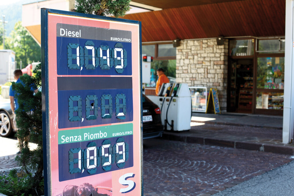Unterschiedliche Spritpreise: auch innerhalb von Tankstellen Foto: Alexander Alber