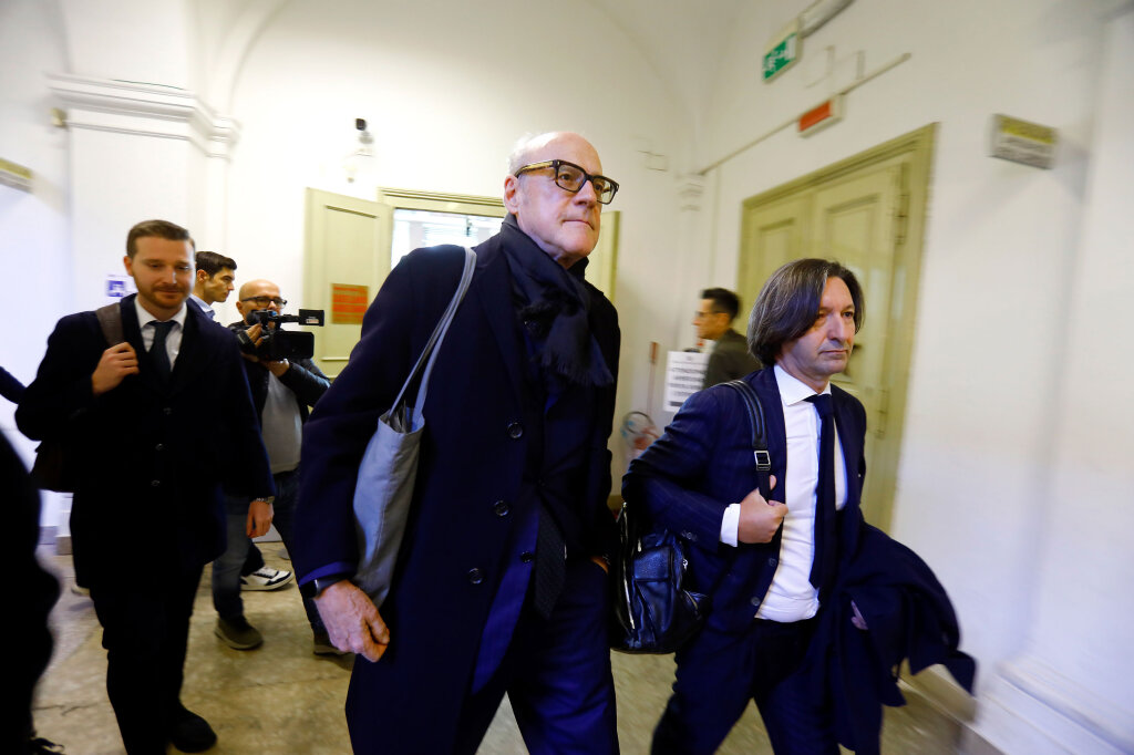 Heinz Peter Hager und sein Anwalt Carlo Bertacchi (rechts): kein Rekurs gegen die Beschlagnahme von Daten. Foto: Alexander Alber