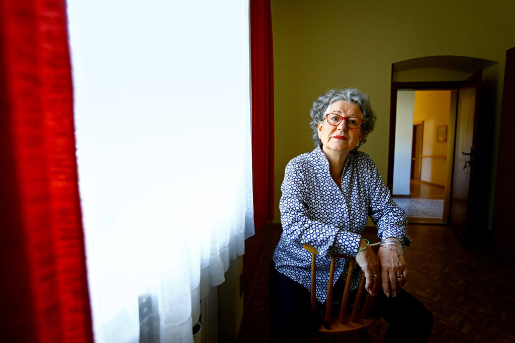 Irene Volgger, Koordinatorin der Dienststelle der Caritas Hospizbewegung Meran, hat mit Suizid und schwierigen Lebenssituationen im eigenen familiären Umfeld Erfahrungen gemacht. Foto: Alexander Alber