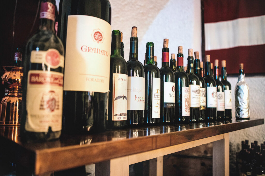Auf piemontesischer Weinreise mit den „Giiiirlingern“. Foto: Extrawurst