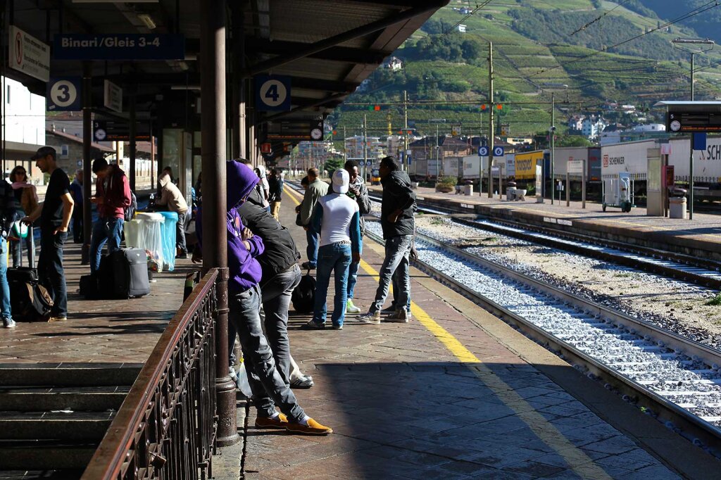 Bozner Bahnhof: könnte wieder zum Hotspot für Migranten werden. Foto: Alexander Alber