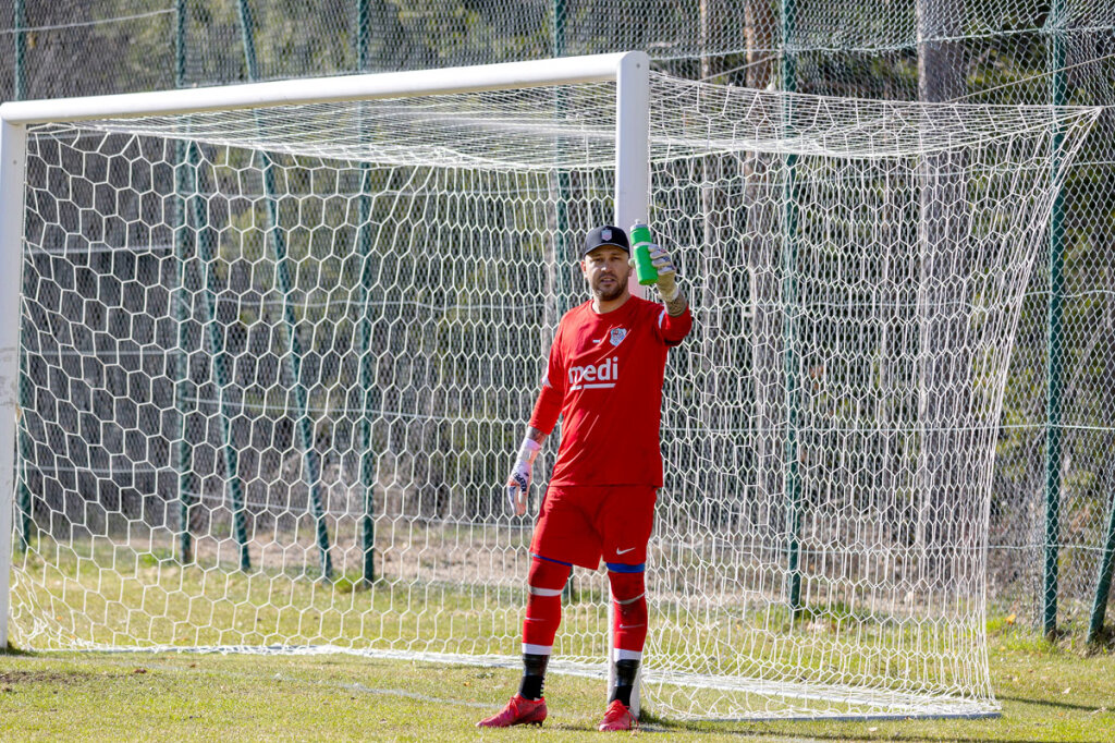 Patrick Pasquazzo, als er noch im Tor stand: „Je weiter hinten du spielst, desto weniger Geld kassierst du.“ Foto: Privatarchiv Pasquazzo